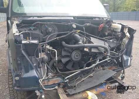 2014 Chevrolet Express 2500 Work Van z USA, uszkodzony, nr VIN 1GCWGFCA1E1208239